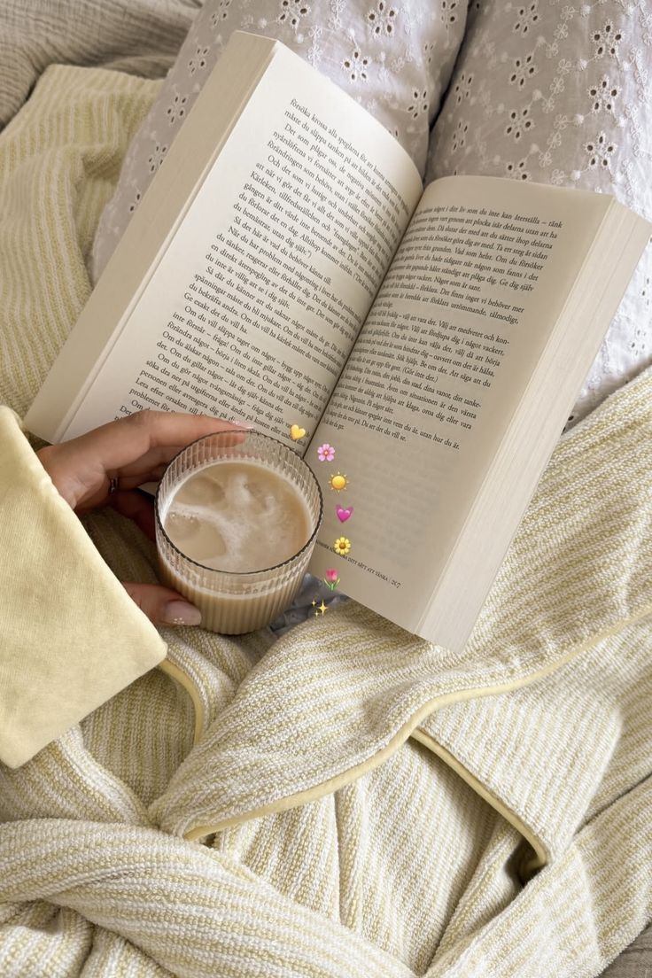 Morning Routine Wellness for a better mental health and mindfulness journey.